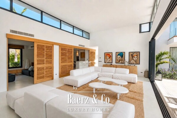 photo 6 Exceptional 5-Bedroom Riverfront Villa – Tamarin