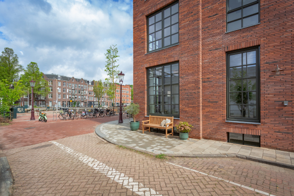 photo 46 Schiemanstraat 10
