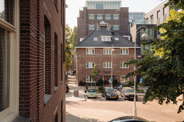 photo 7 Lassusstraat 1 1