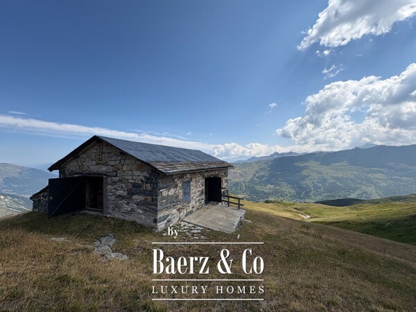photo 12 Exceptional Alpine Chalet 2,000 m Altitude