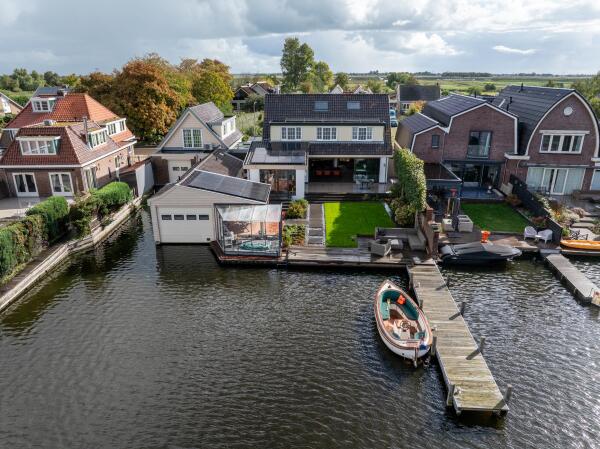 photo 37 Noordeinde 88