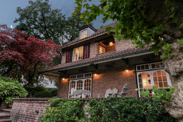 photo 52 van Brederodelaan 9
