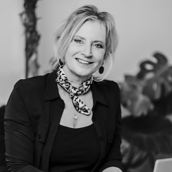 Gonda van Raaij